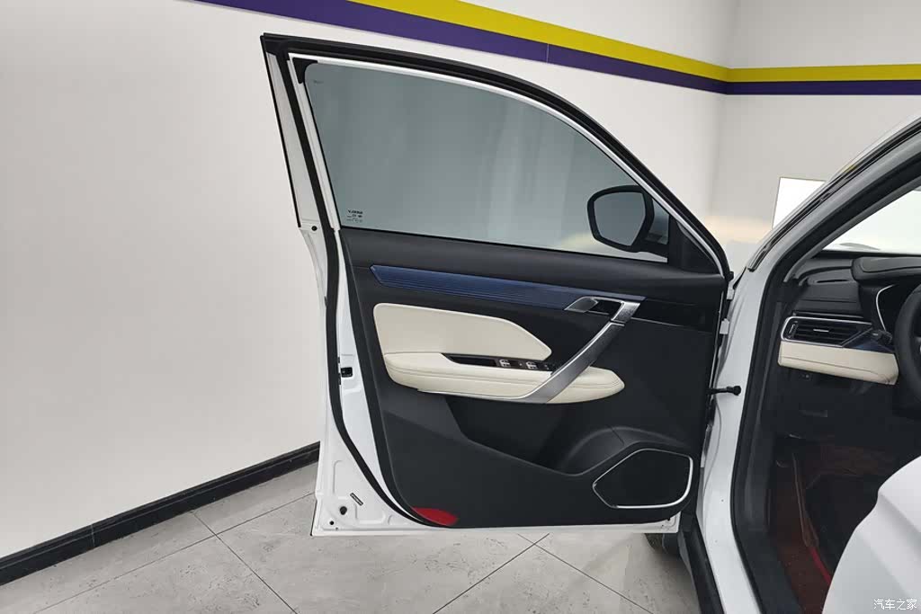 Geely Boyue, 2023 7