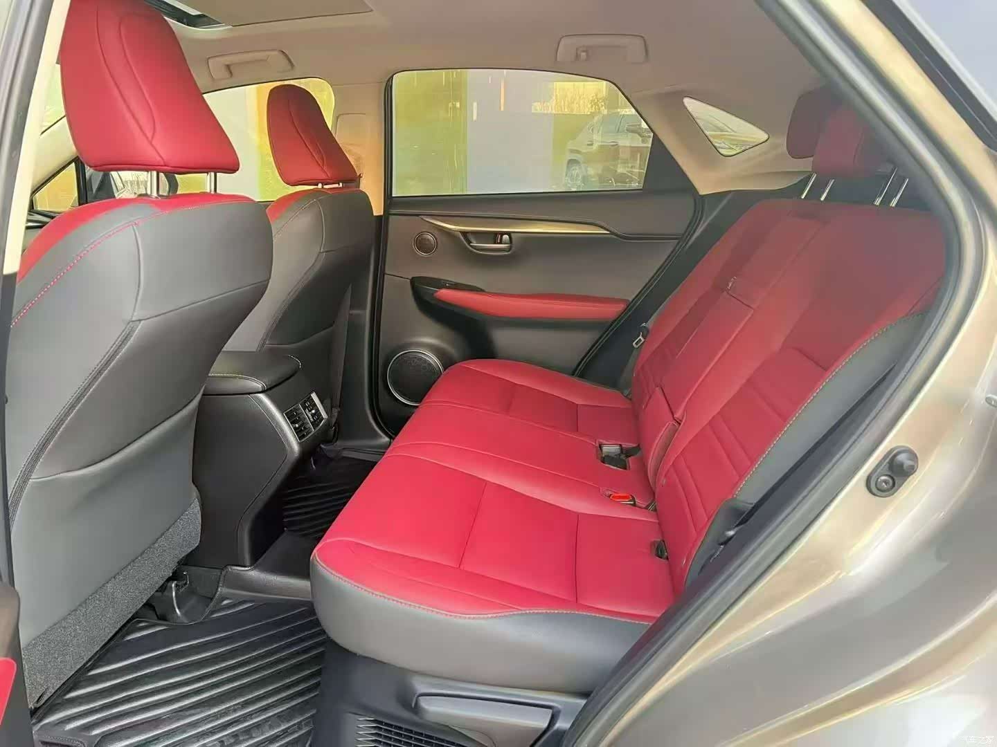 Lexus NX, 2020 7