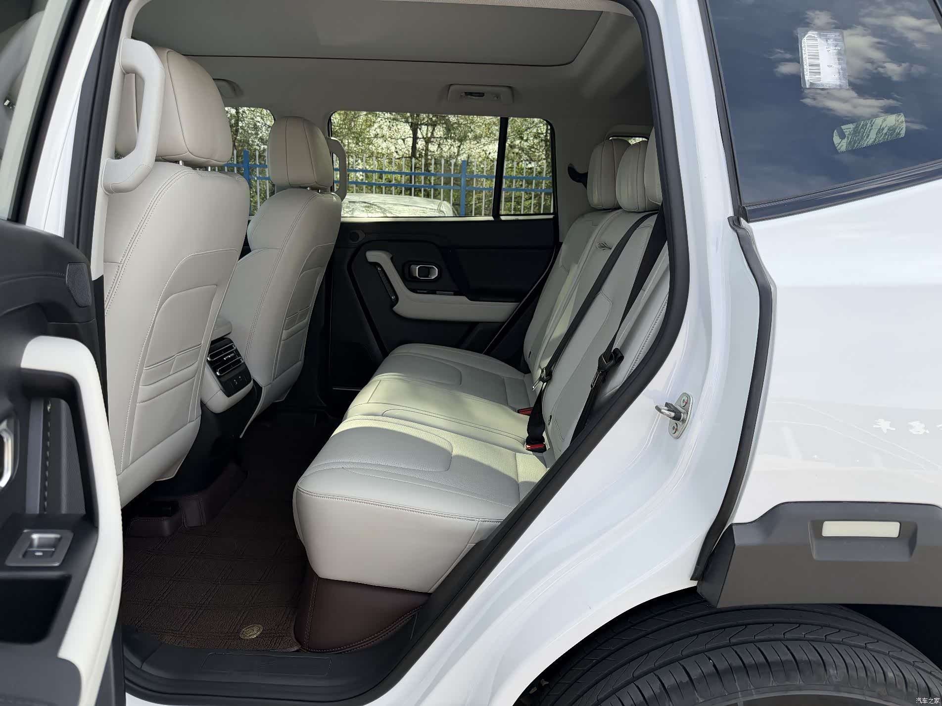 Jetour T1, 2025 10
