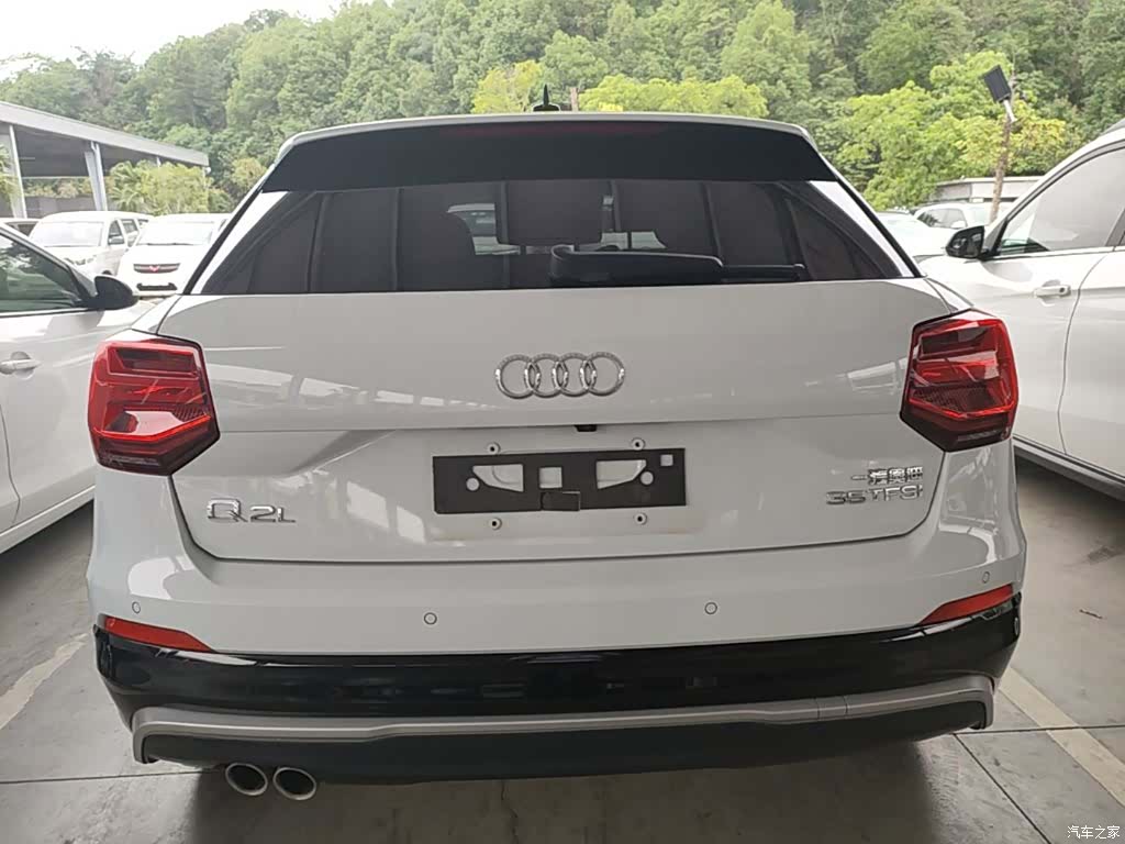 Audi Q2L, 2021 6