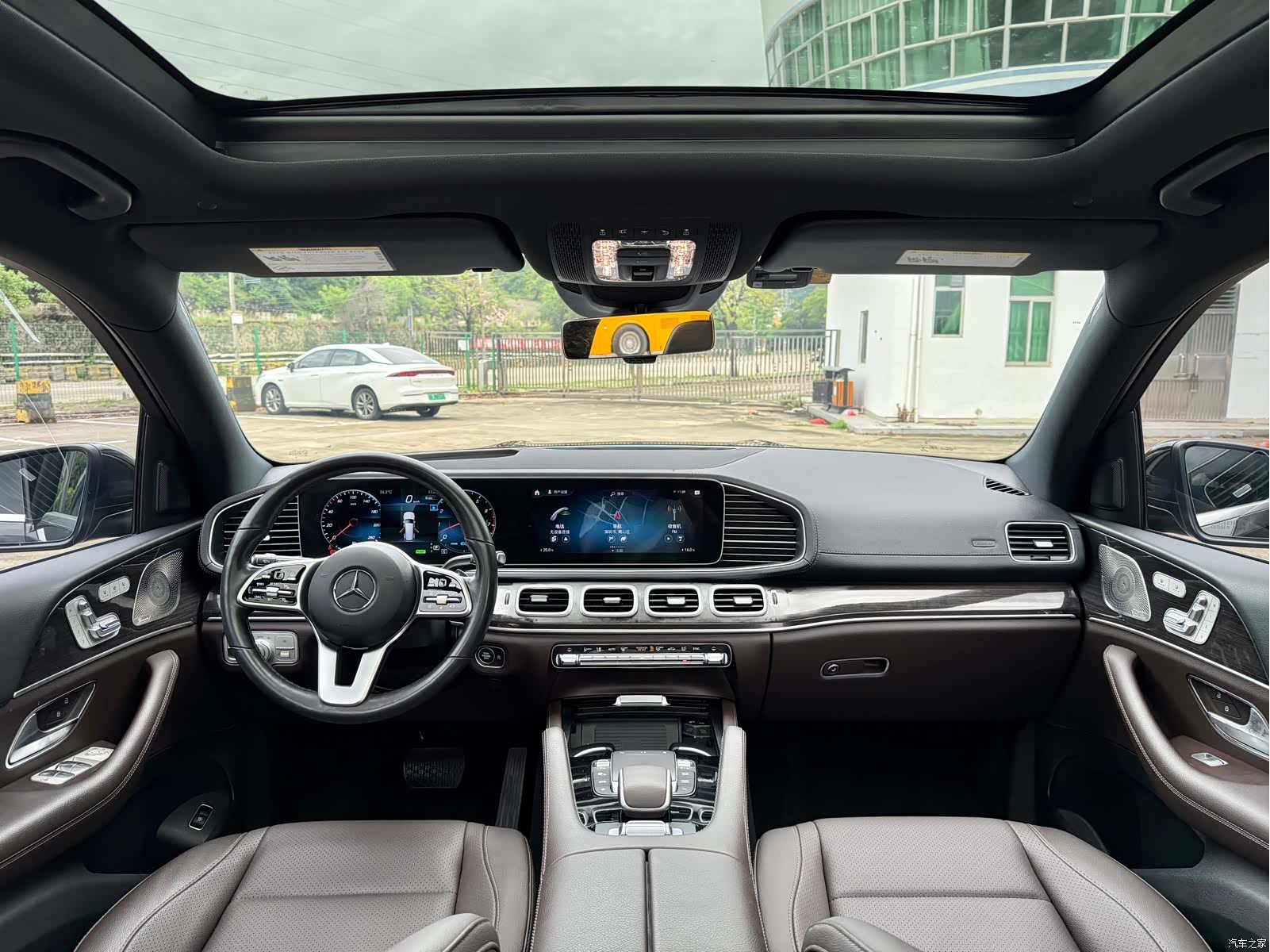 Mercedes-Benz GLS, 2022 8