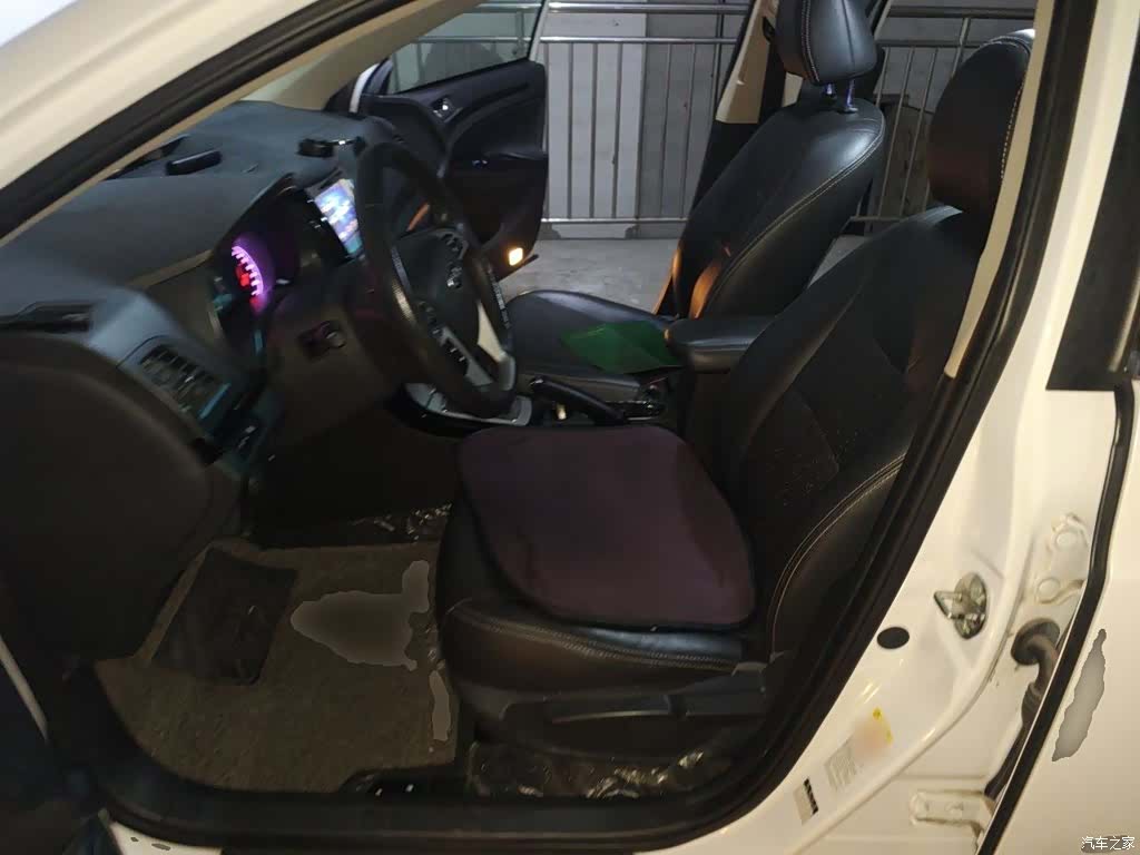 BYD 1.5TI, 2014 16