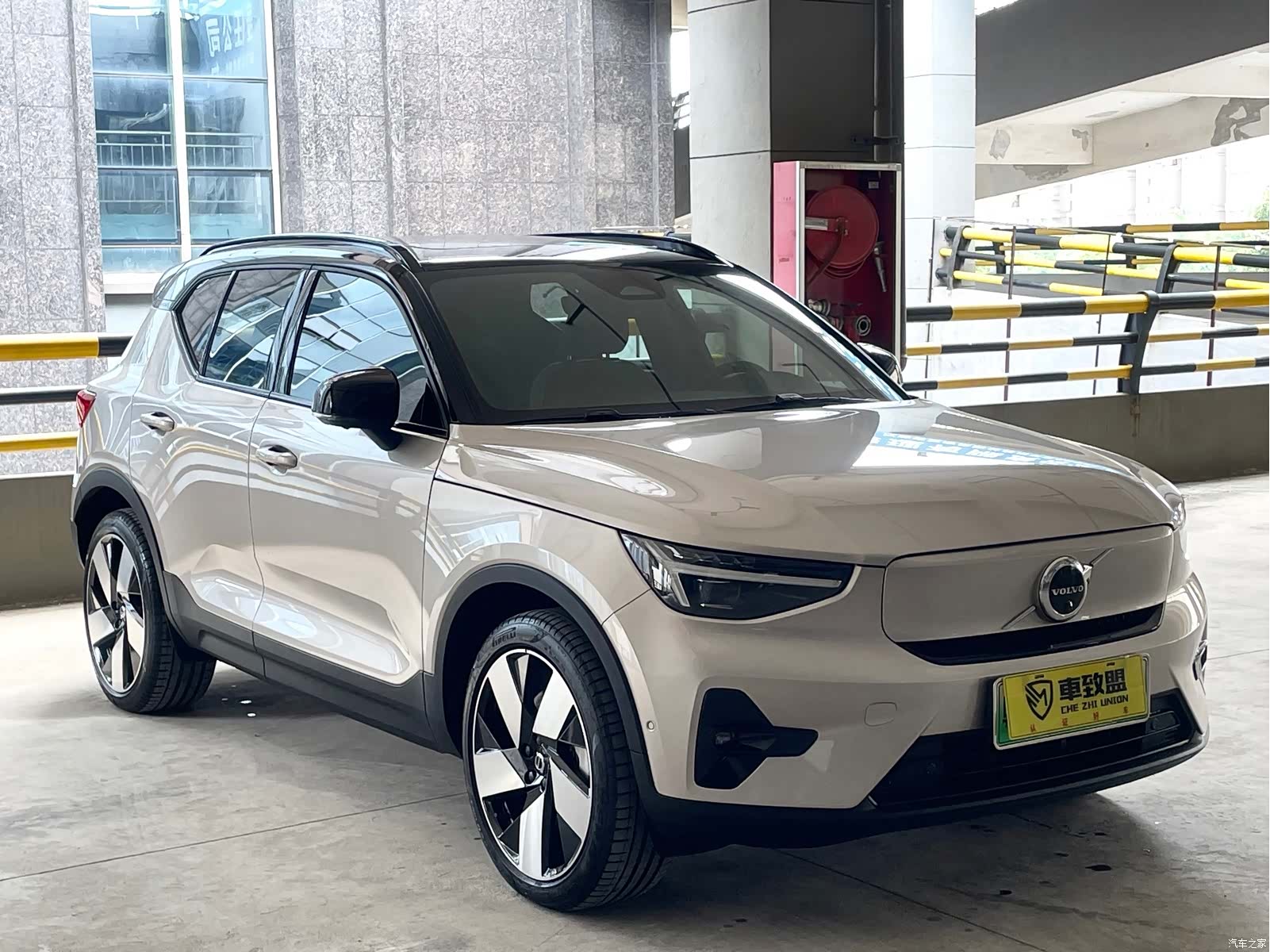 Volvo XC40, 2023 3