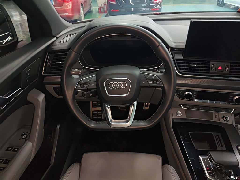 Audi Q5L, 2023 3