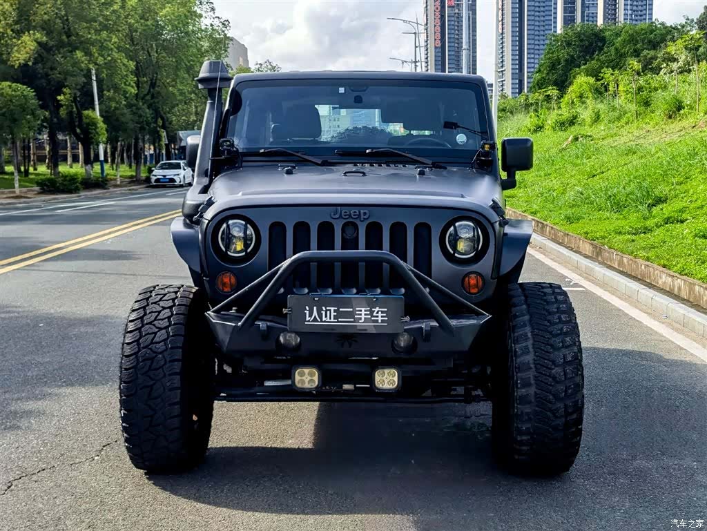 Jeep Wrangler, 2011 2