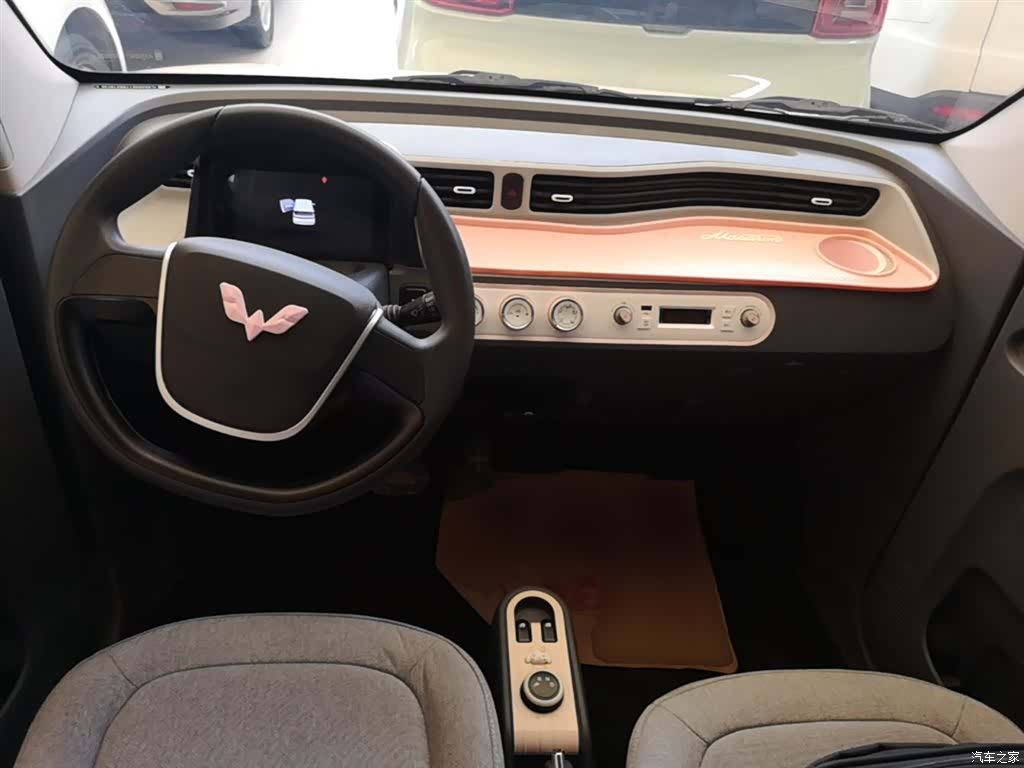 Wuling MINIEV, 2022 10