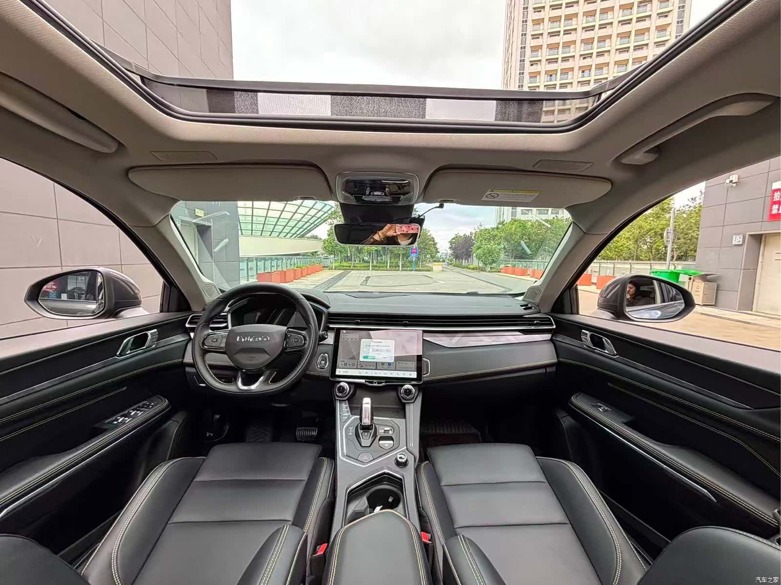 Lynk & Co 01, 2024 9