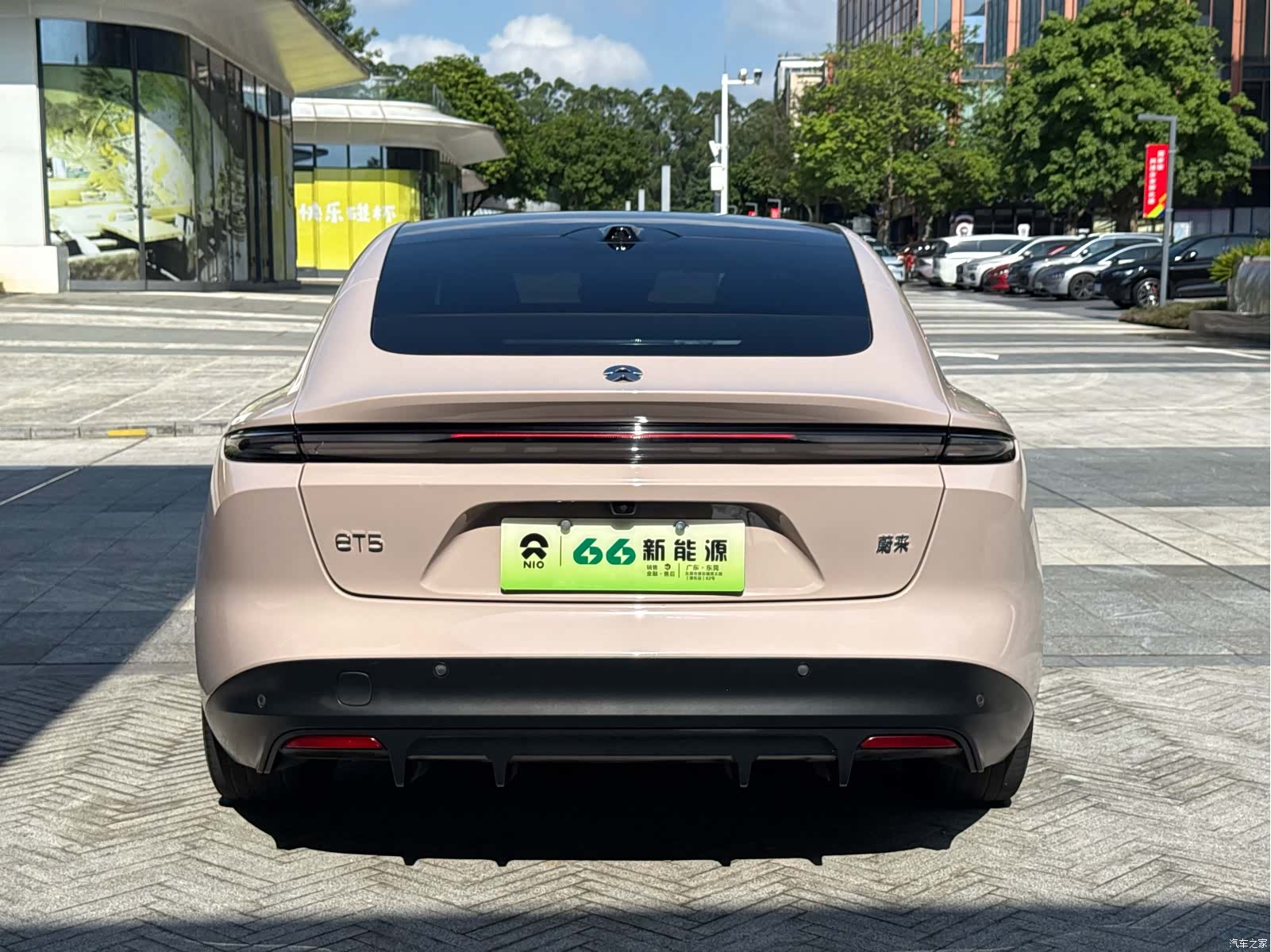 NIO ET5, 2024 7