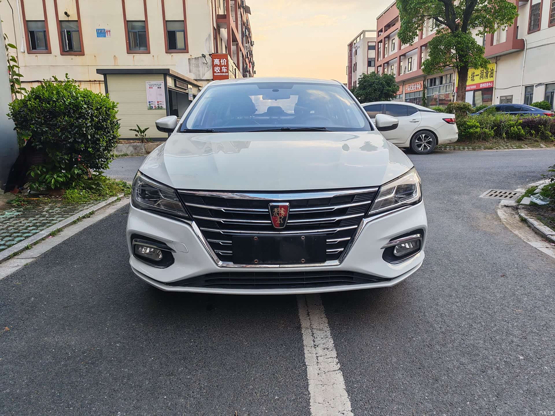 Roewe i5, 2019 3