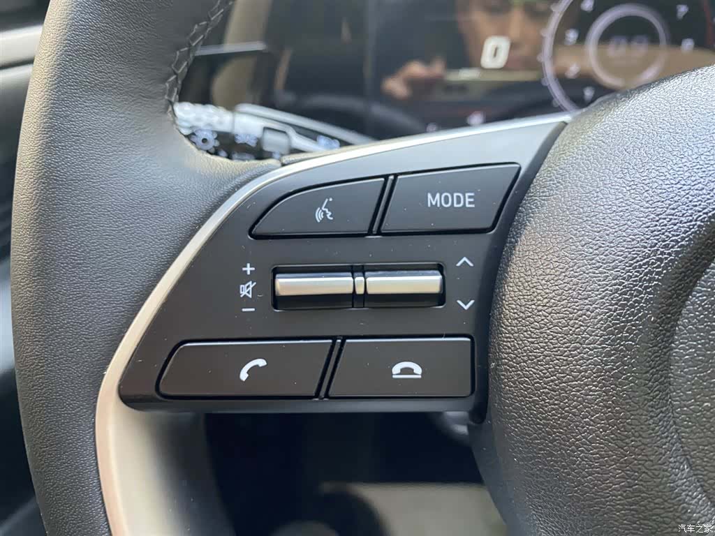 Hyundai Elantra, 2022 10