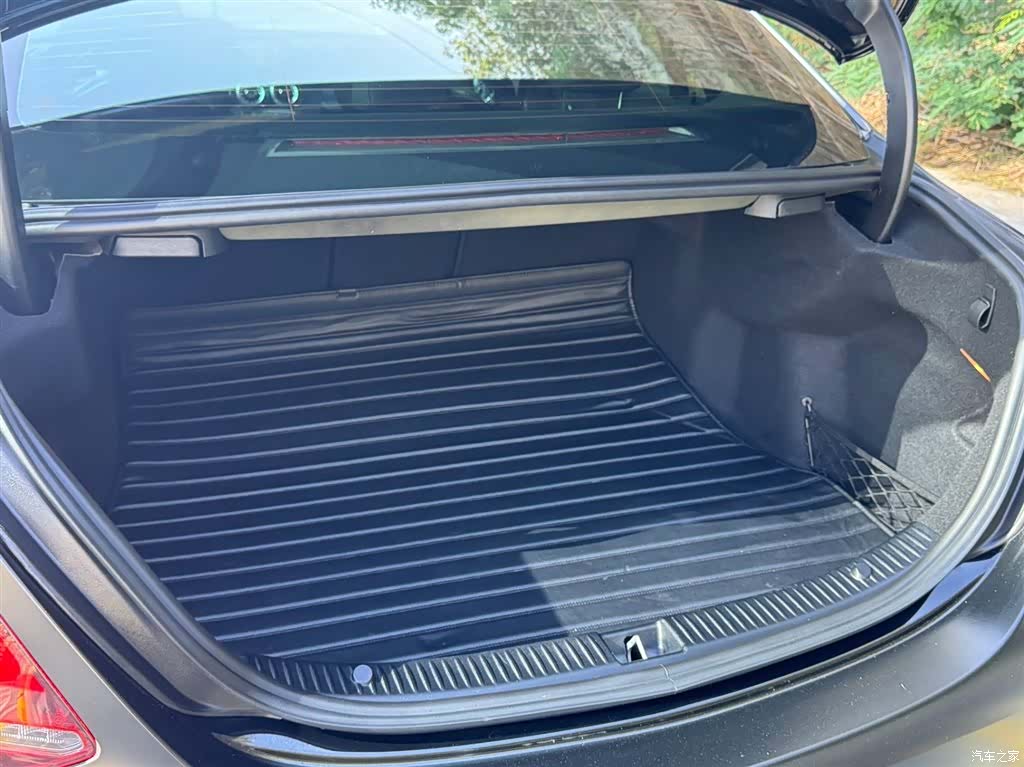 Mercedes-Benz C-Class, 2022 21