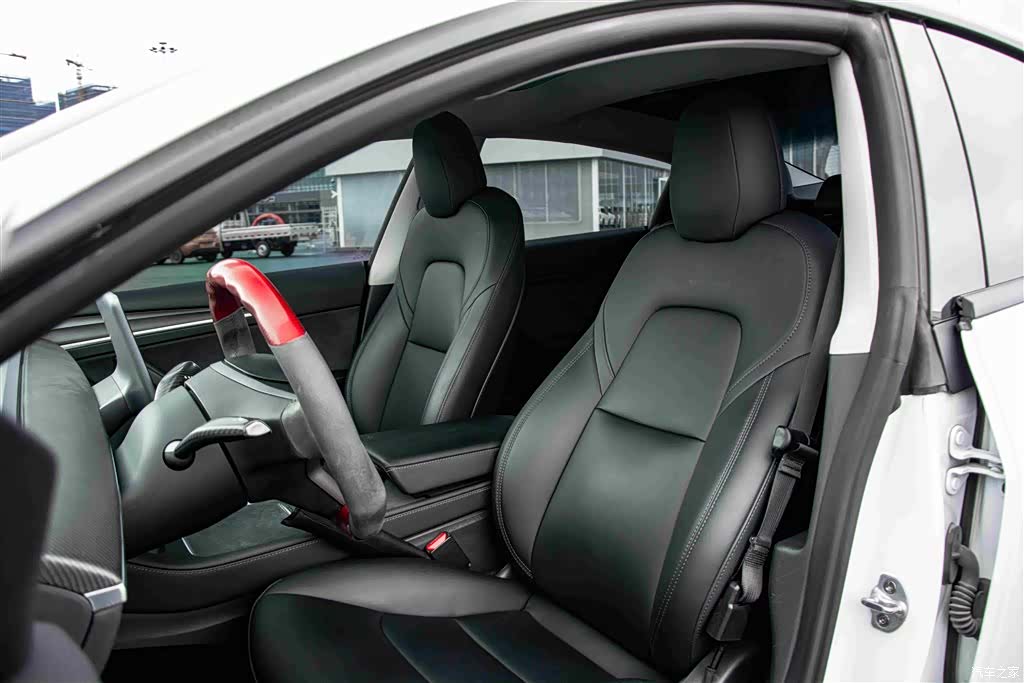 Tesla Model 3, 2022 15