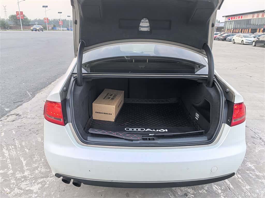 Audi A4L, 2012 13