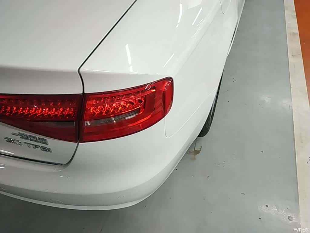 Audi A4L, 2016 8