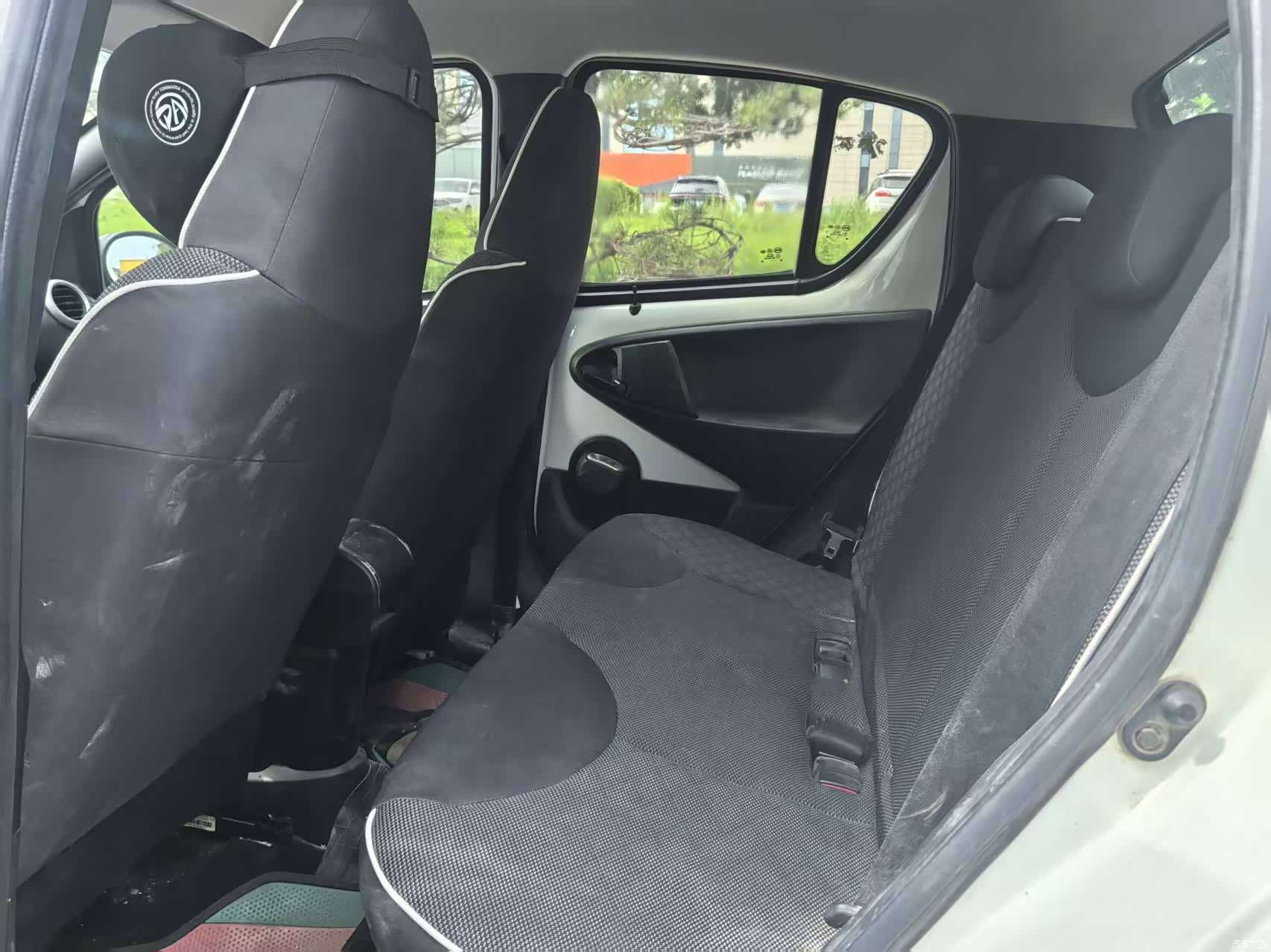 BYD F0, 2015 9