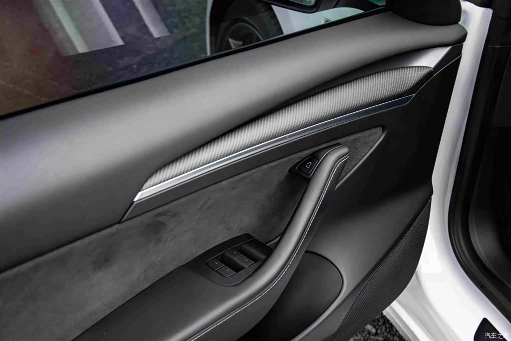 Tesla Model 3, 2022 14