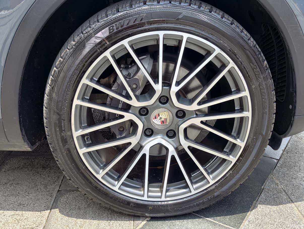 Porsche Cayenne, 2018 14