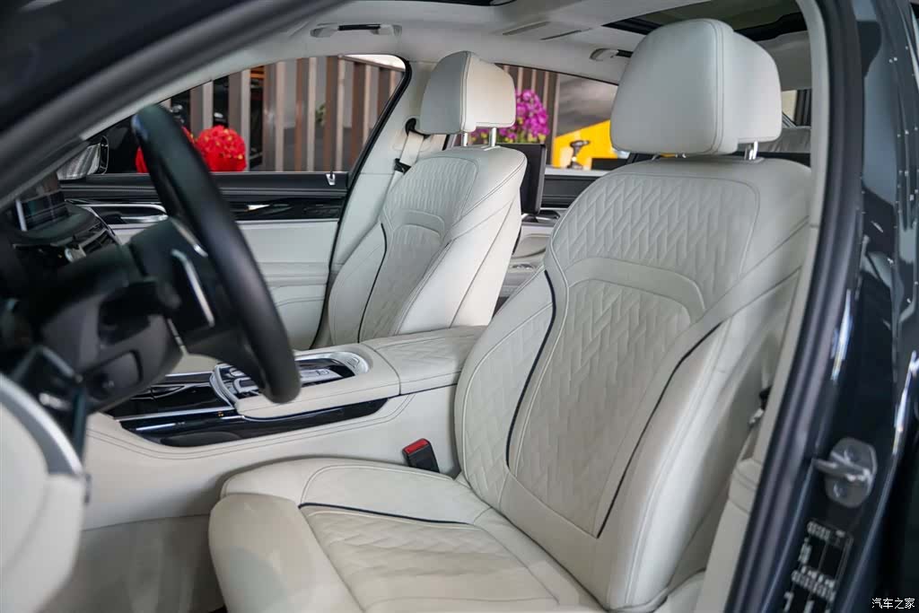 BMW 7 Series, 2023 17
