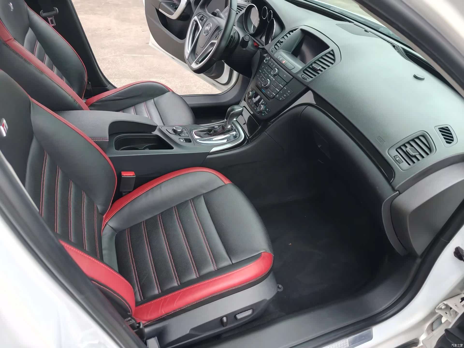 Buick Regal, 2012 7