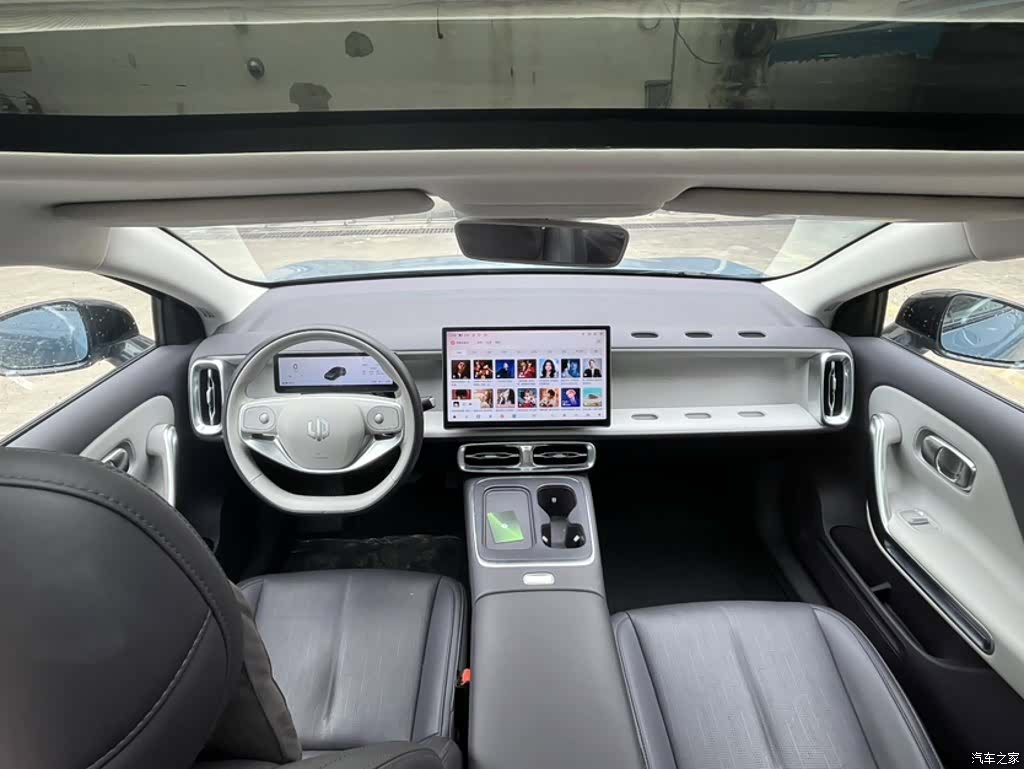 Leapmotor B01, 2025 12