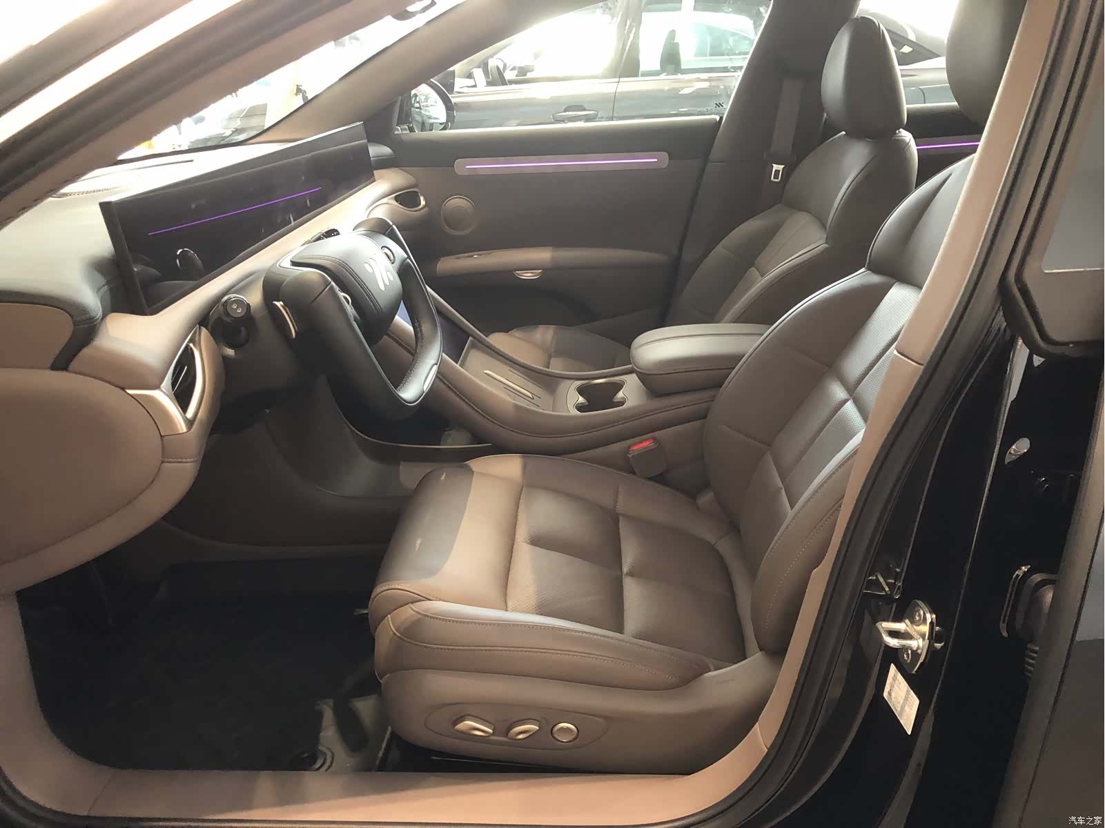 IM Motors L6, 2025 все фото