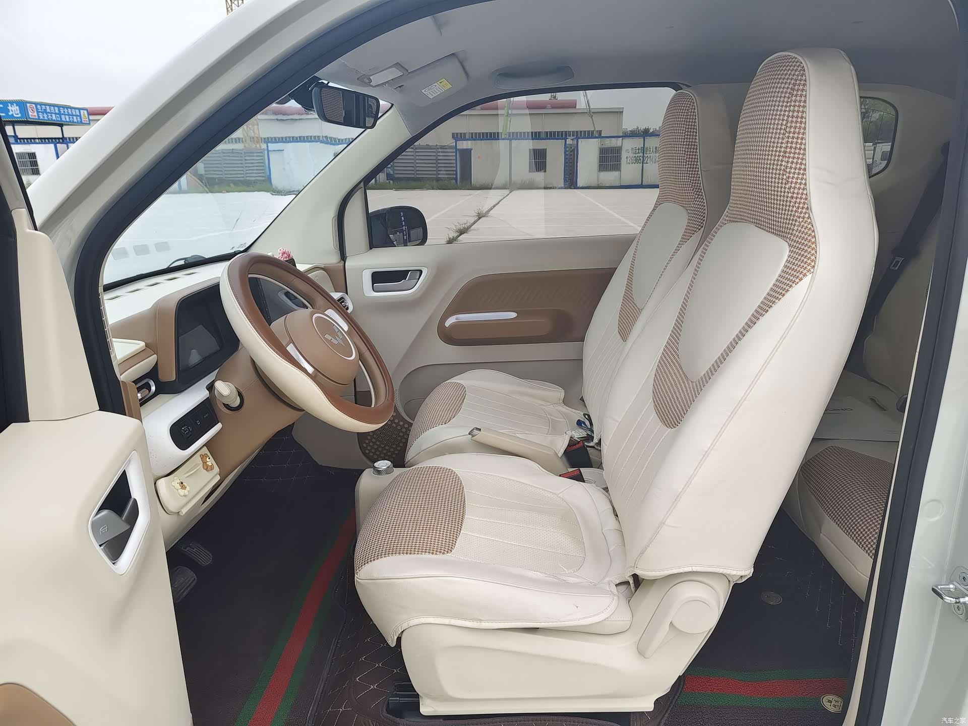 Wuling MINIEV, 2025 8