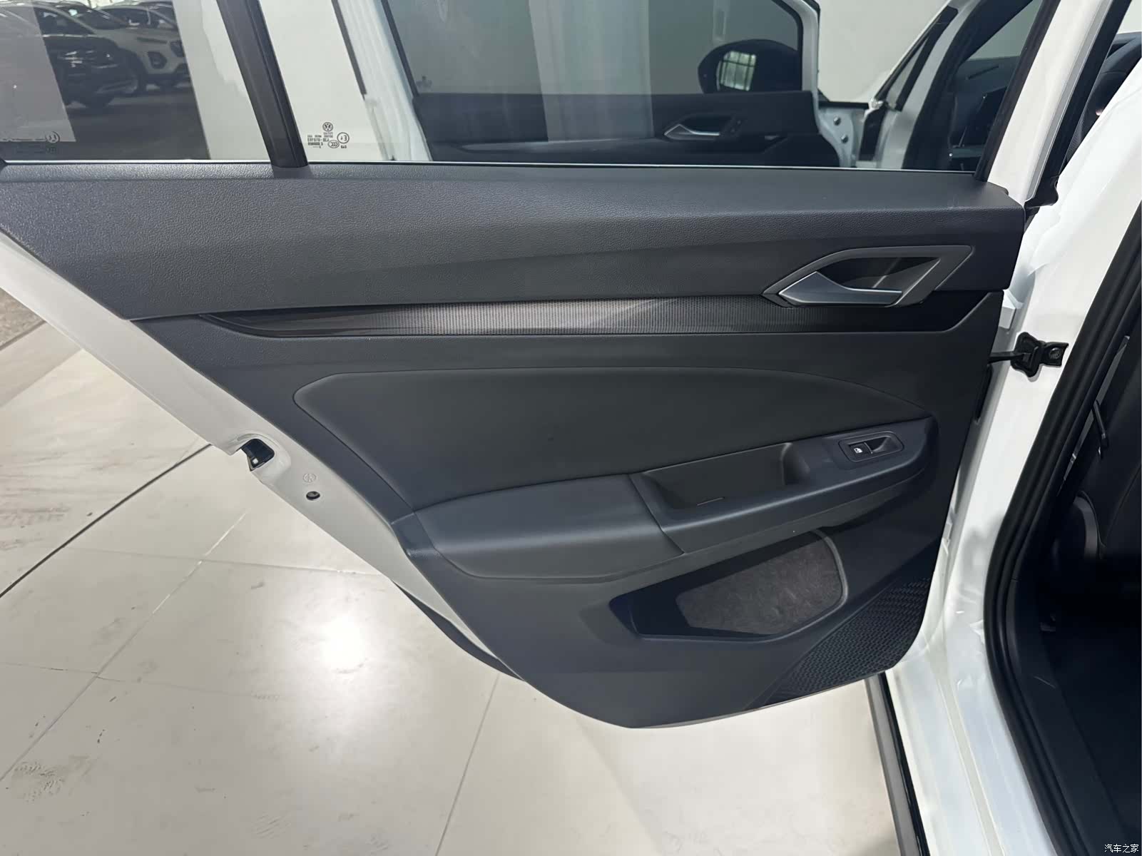Volkswagen Golf, 2022 16