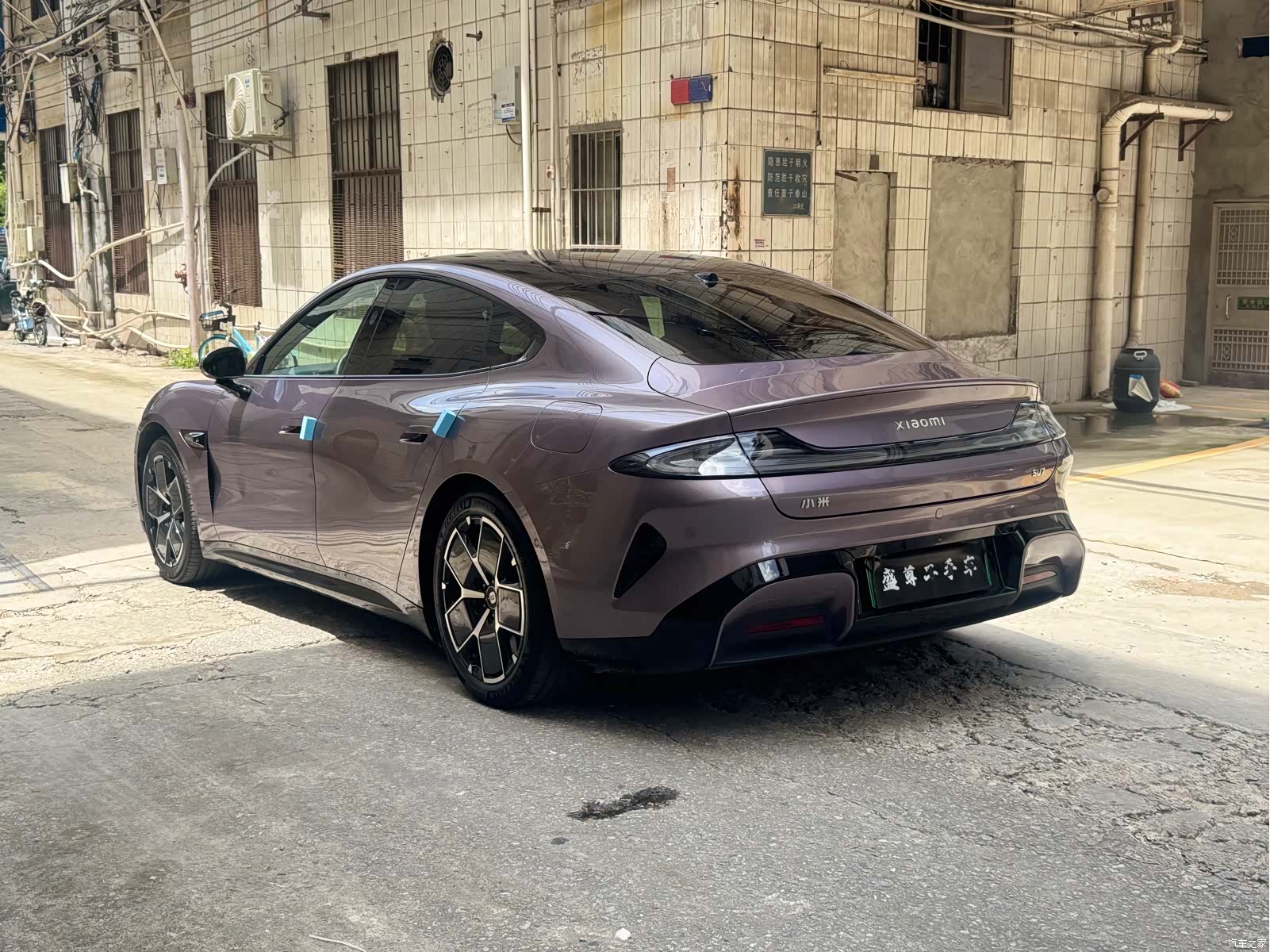 Xiaomi SU7, 2025 17