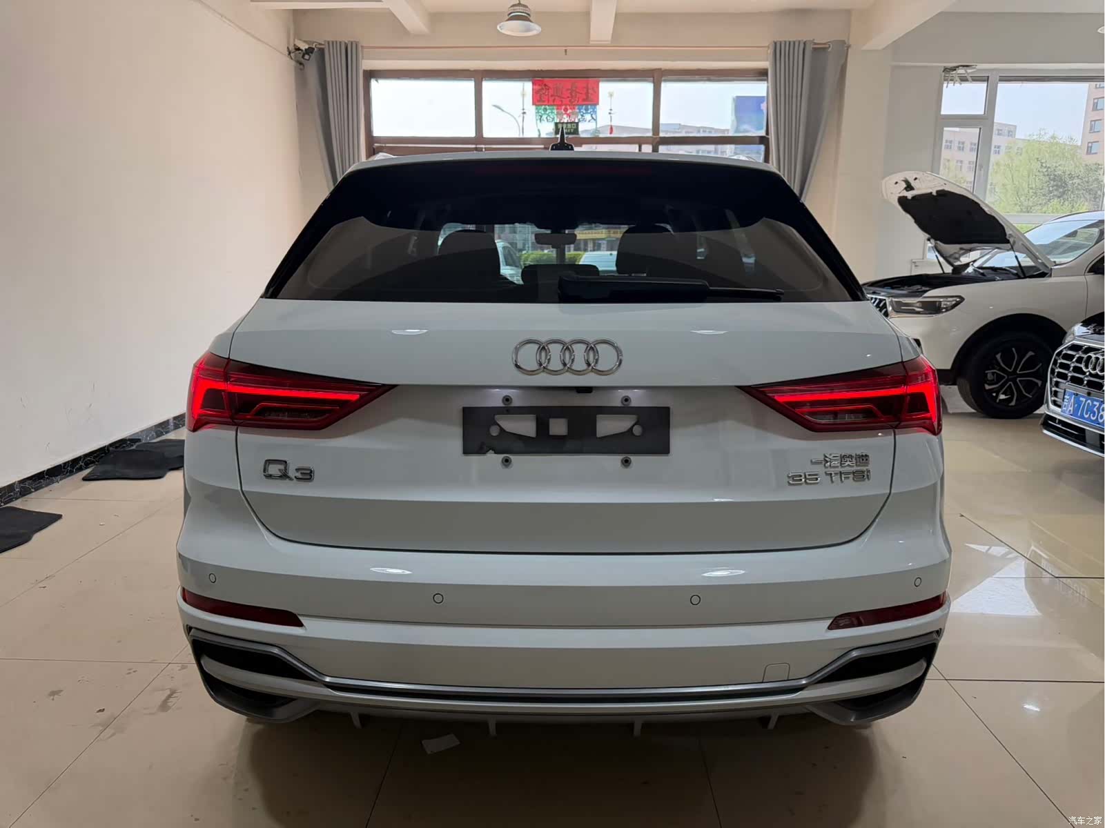 Audi Q3, 2023 все фото