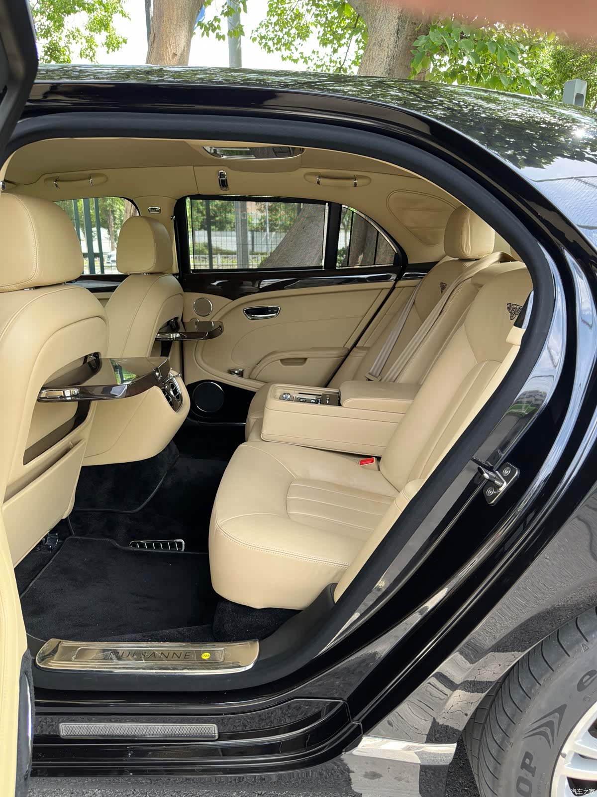 Bentley Mulsanne, 2016 16