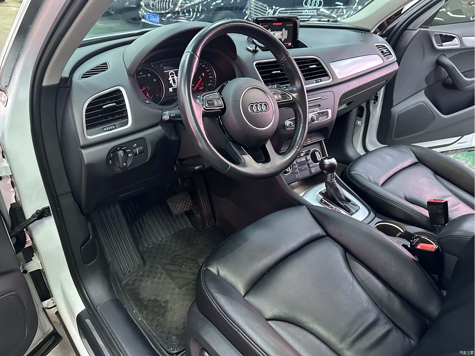Audi Q3, 2017 8