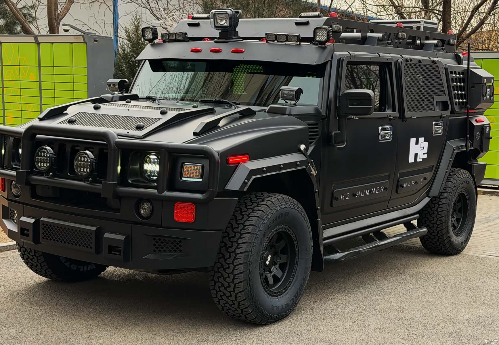 Hummer H2
