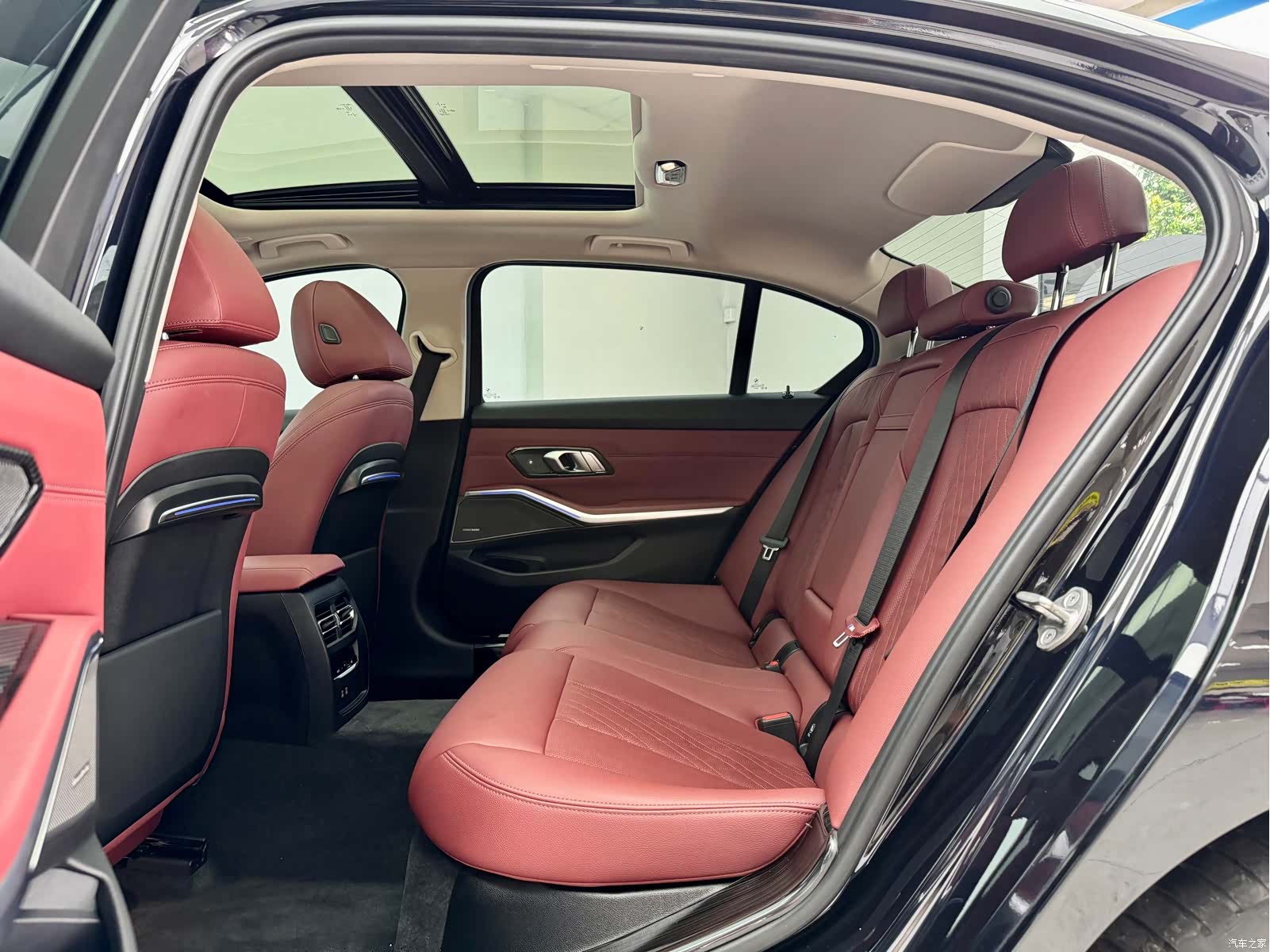 BMW 3 Series, 2022 10