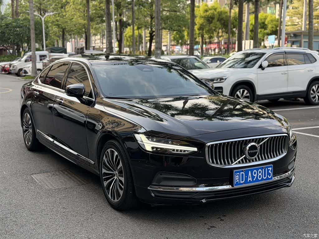 Volvo S90, 2023 3