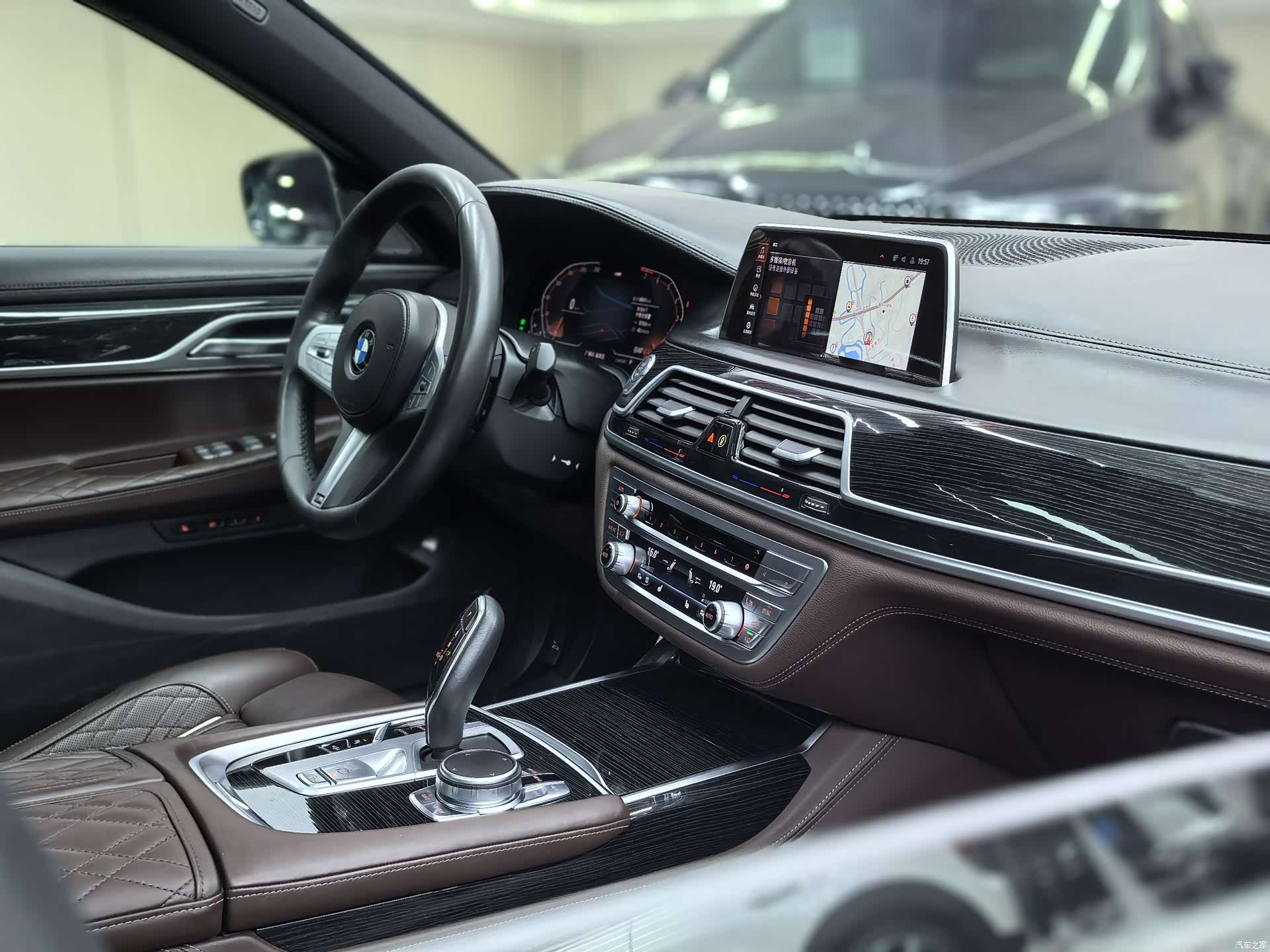 BMW 7 Series, 2020 28