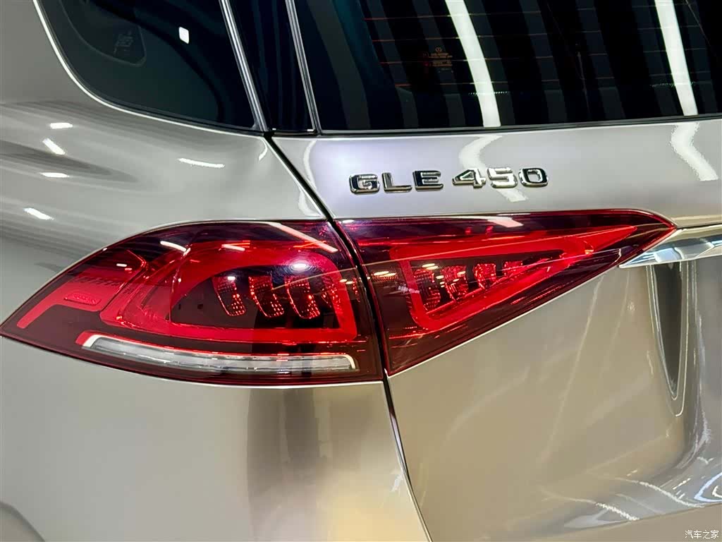 Mercedes-Benz GLE, 2022 10