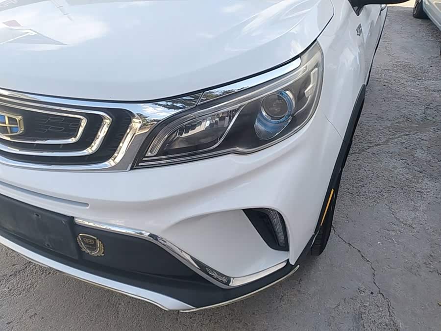 Geely Vision X3 2017, фото 24