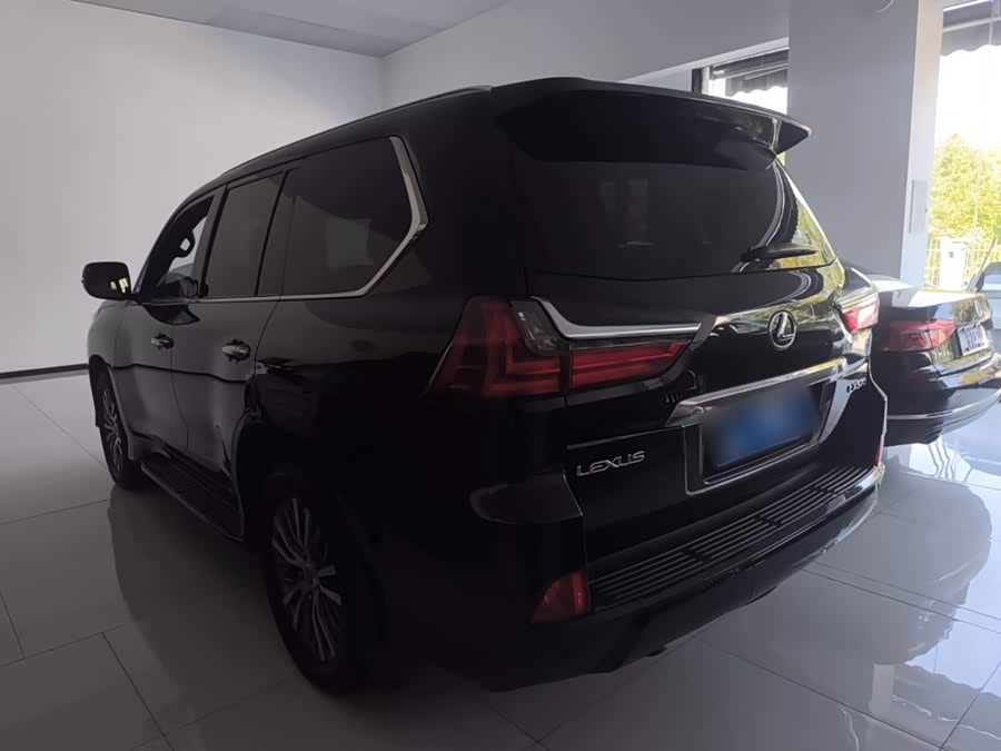 Lexus LX 2020, фото 16
