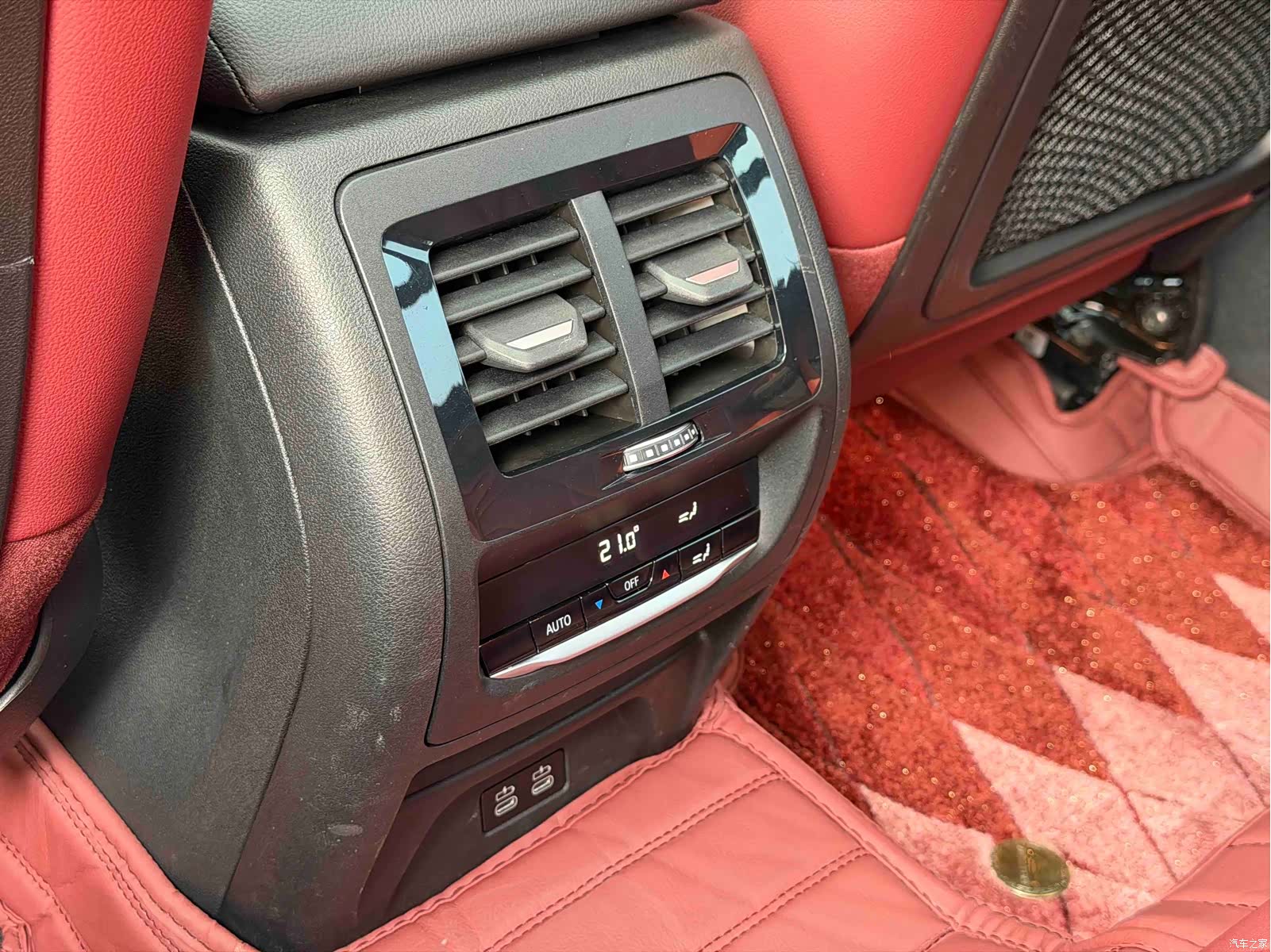 BMW X4, 2023 10