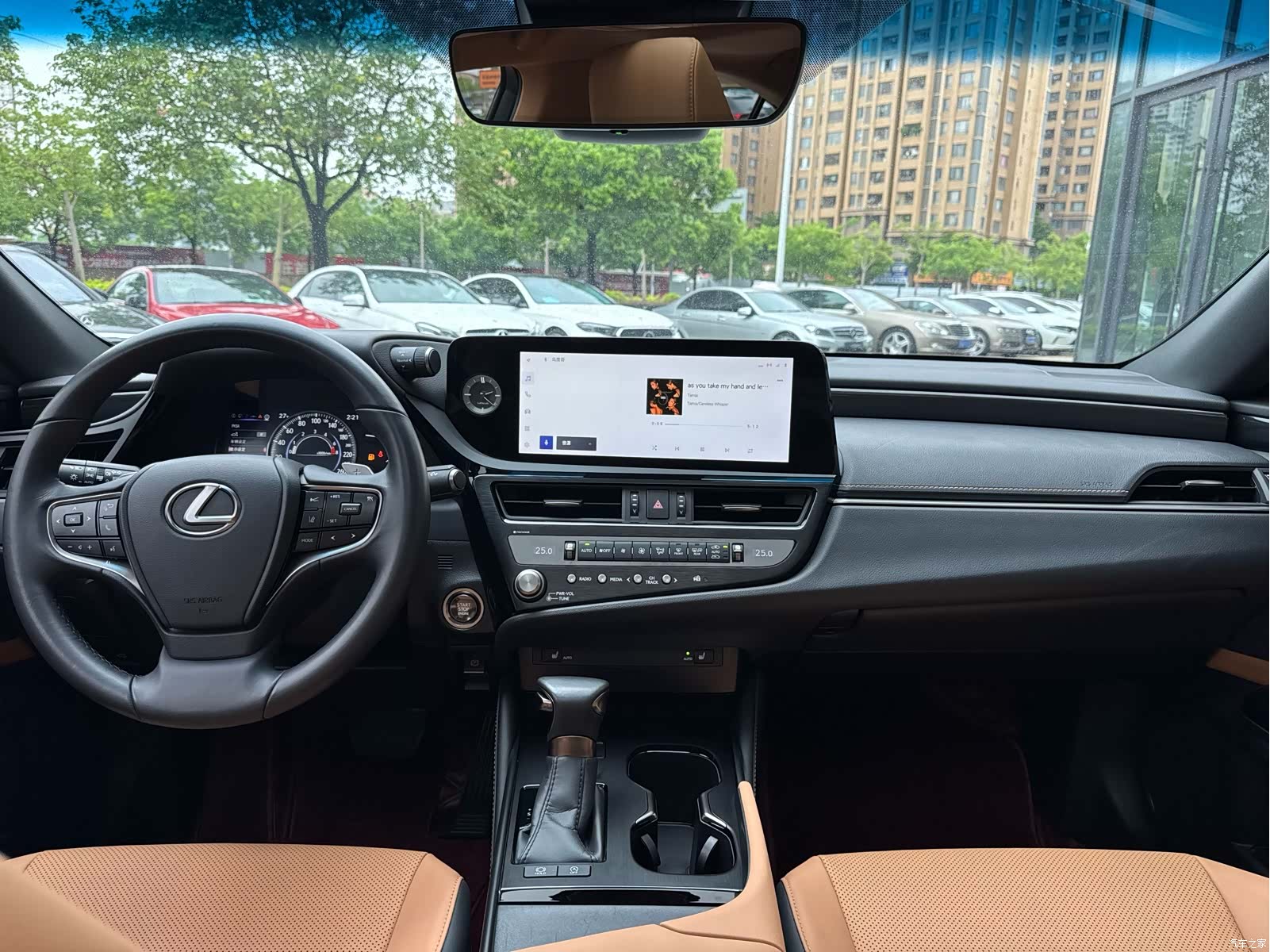 Lexus ES, 2023 11