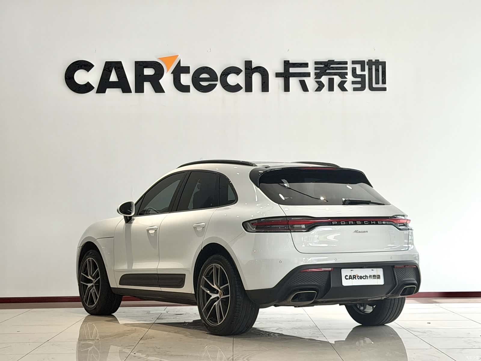 Porsche Macan, 2024 16