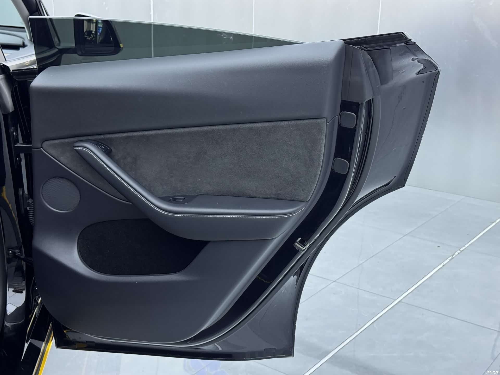 Tesla Model Y, 2022 9