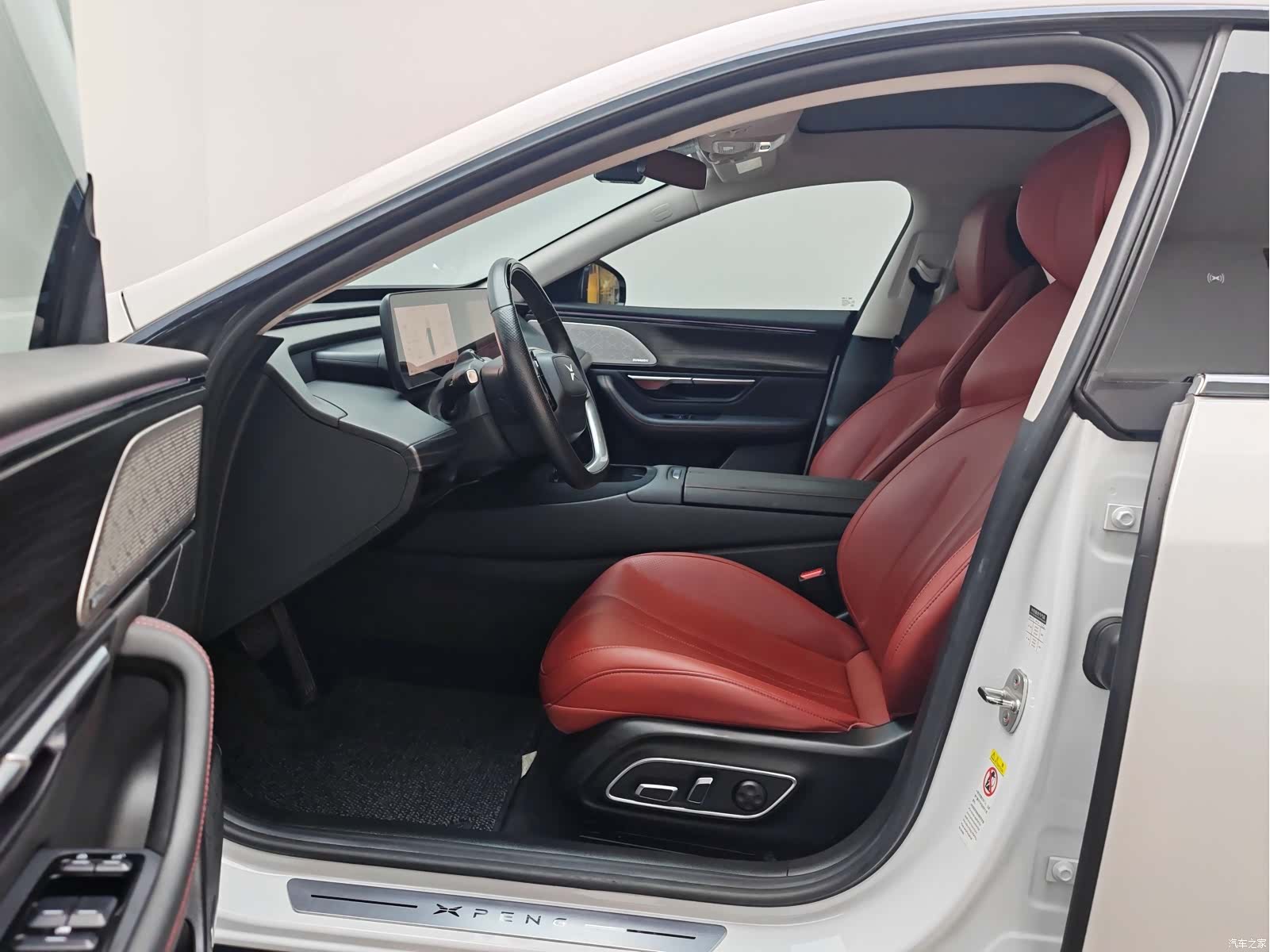 Xpeng P7, 2021 14