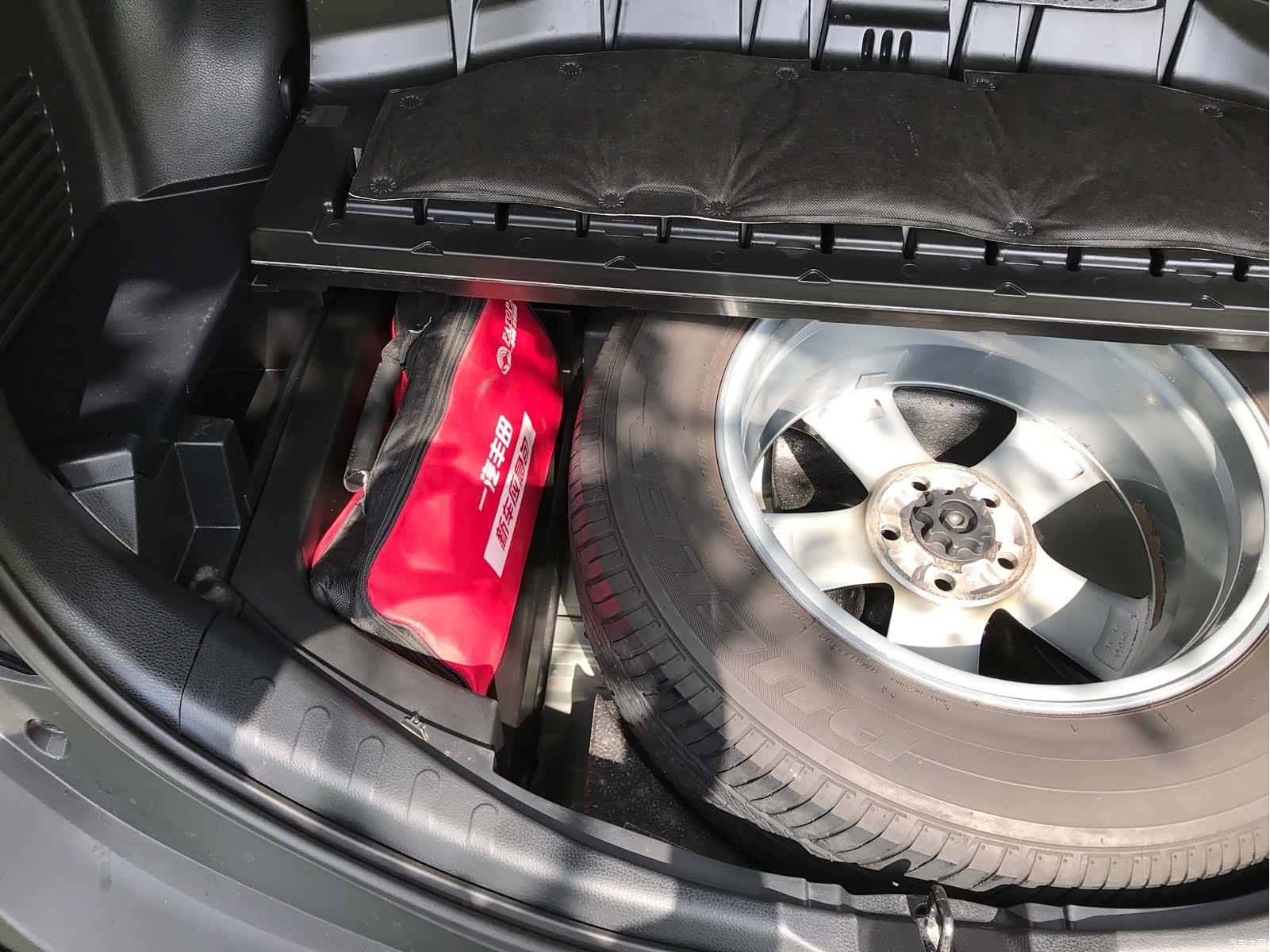 Toyota RAV4, 2015 18