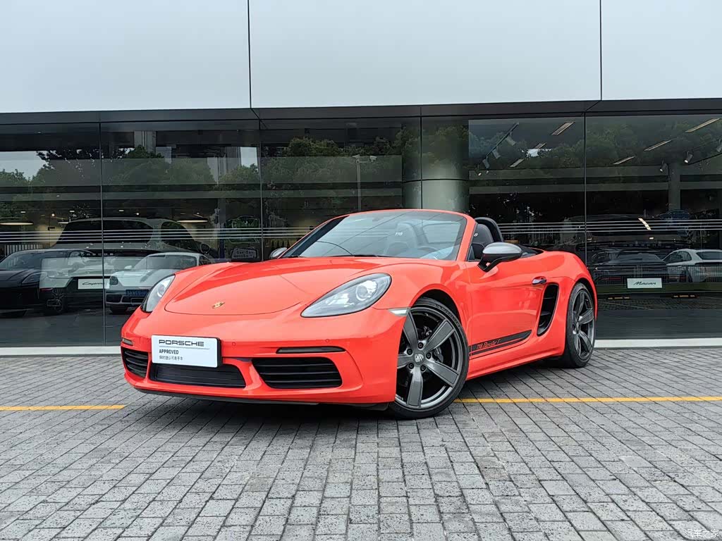 Porsche Boxster, 2022 1