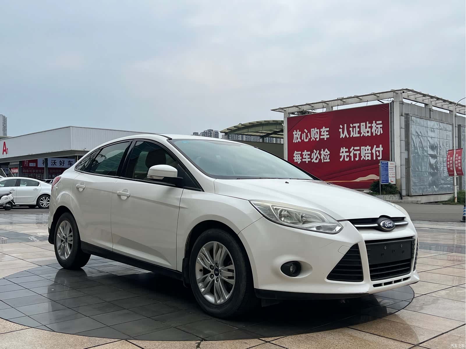 Ford Focus, 2014 7