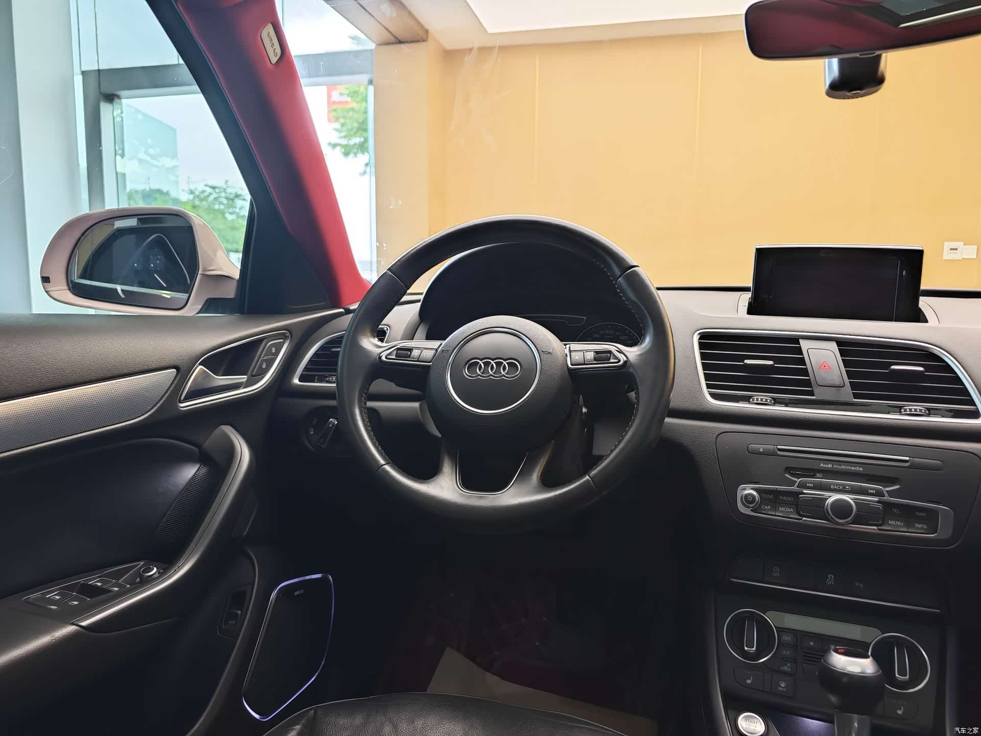 Audi Q3, 2019 16