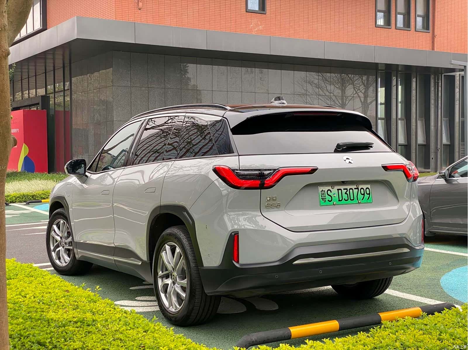 NIO ES6, 2020 4