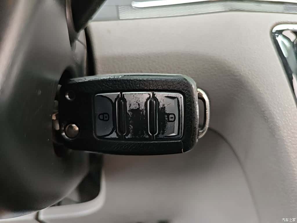 Volkswagen Bora, 2015 9