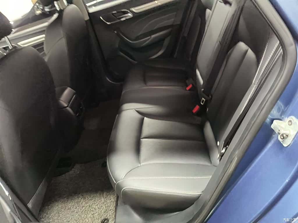 Roewe i6, 2018 17
